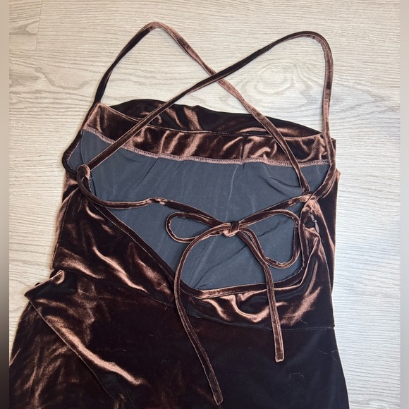 Amanda Uprichard Jasalina Velvet Mini Dress in Cocoa brown Size L - Picture 8 of 10